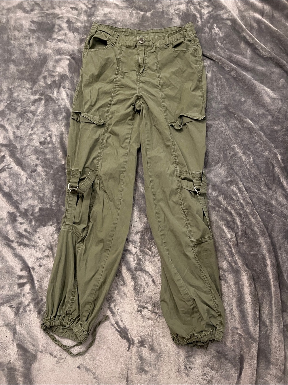 No Boundaries Olive Green Cargo Joggers